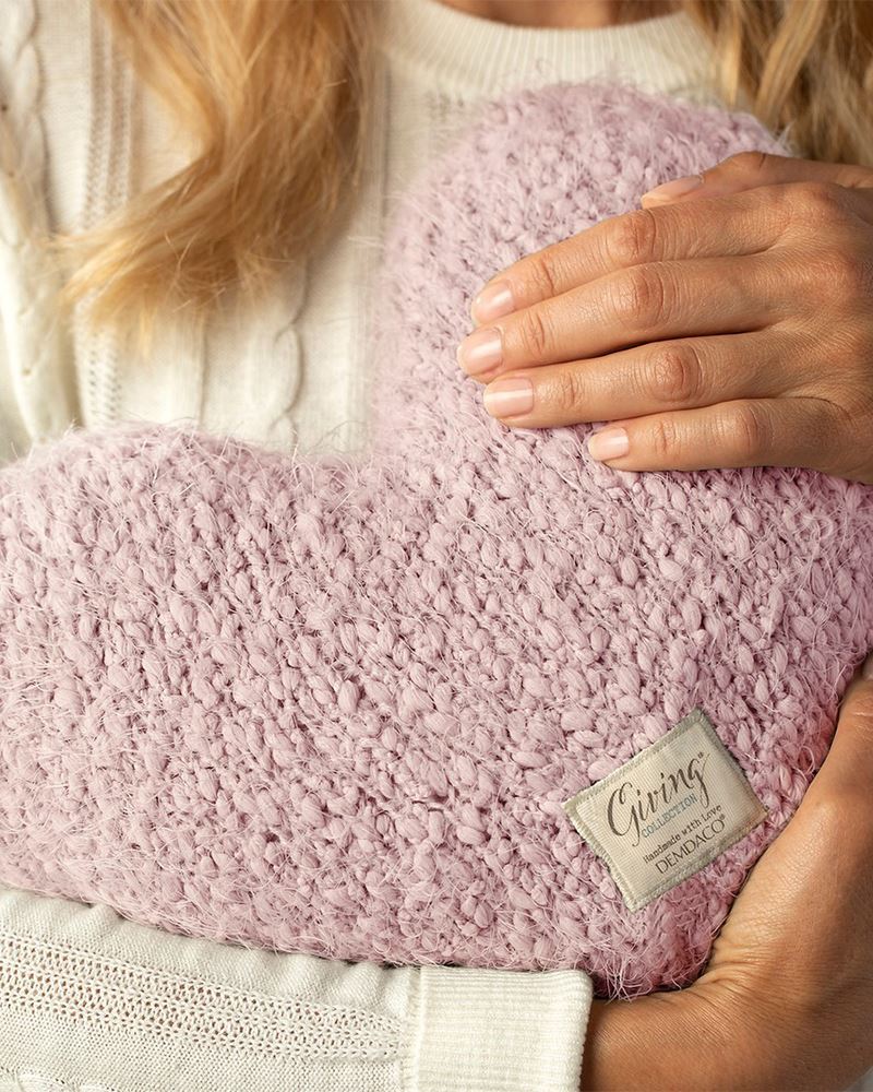 Giving heart clearance pillow