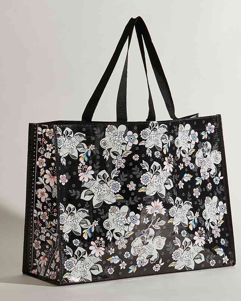 vera bradley market tote