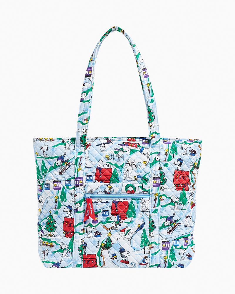 Vera Bradley deals Ski Slope Snoopy Tote Peanuts