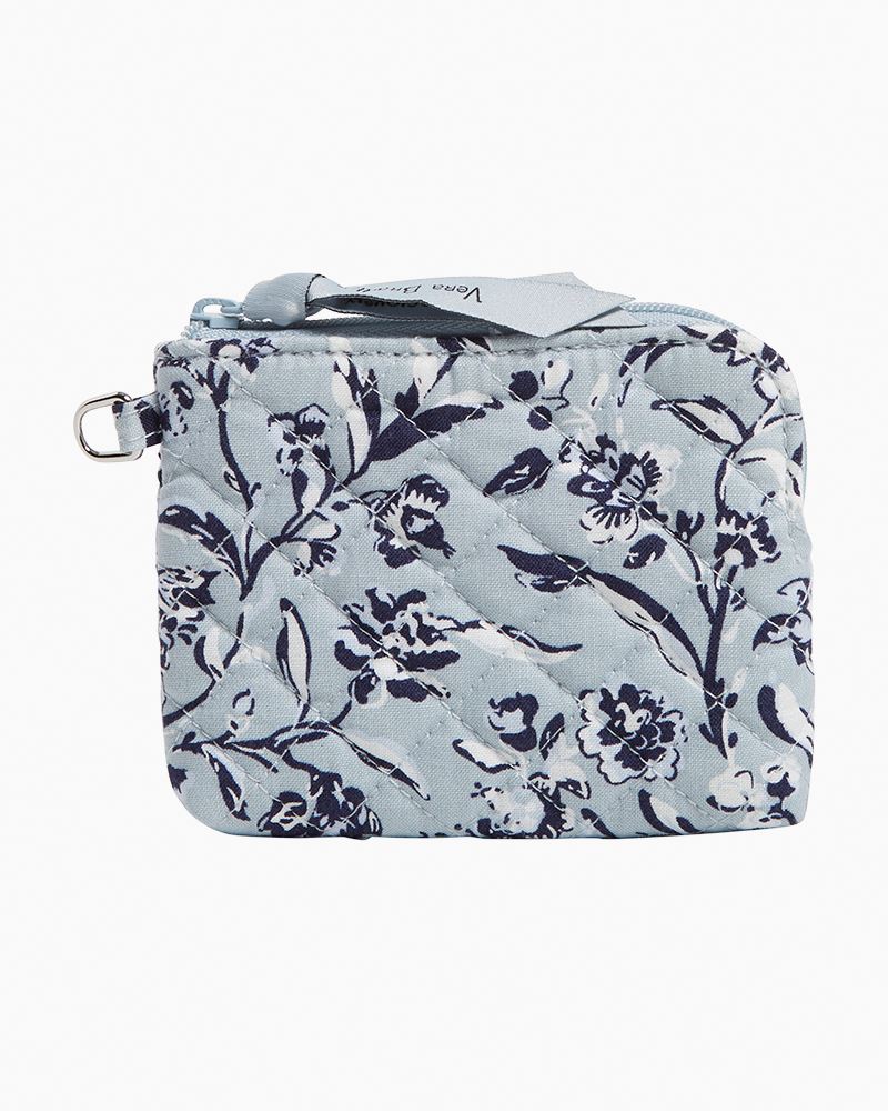 Money Saver: Check out this exclusive deal for Vera Bradley fans