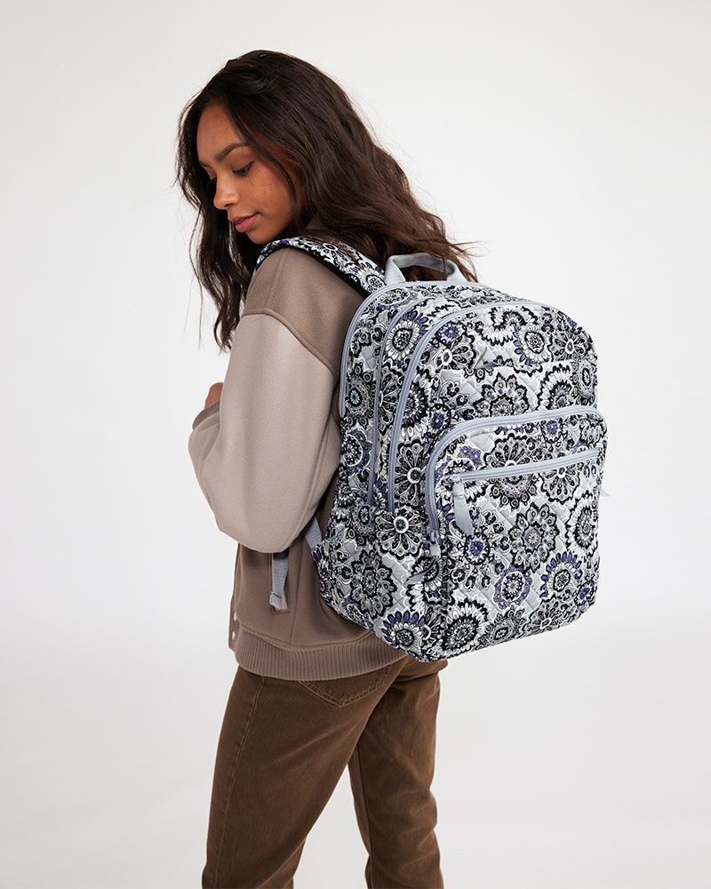 Vera Bradley Large Classic Black Essential Backpack : : Clothing,  Shoes & Accessories