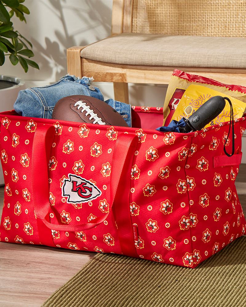 Vera Bradley Kansas City Chiefs RFID Front-Zip Wristlet