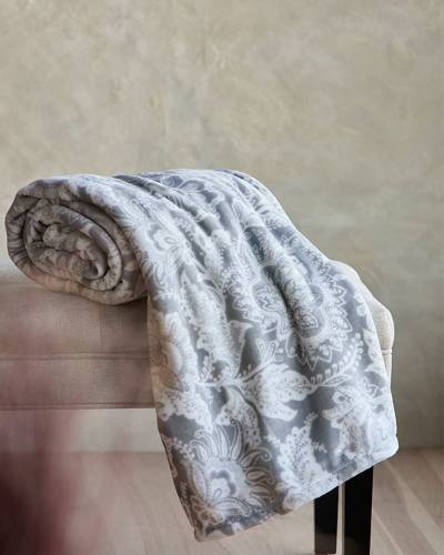Vera Bradley Plush Throw Blanket in Soft Sky Paisley