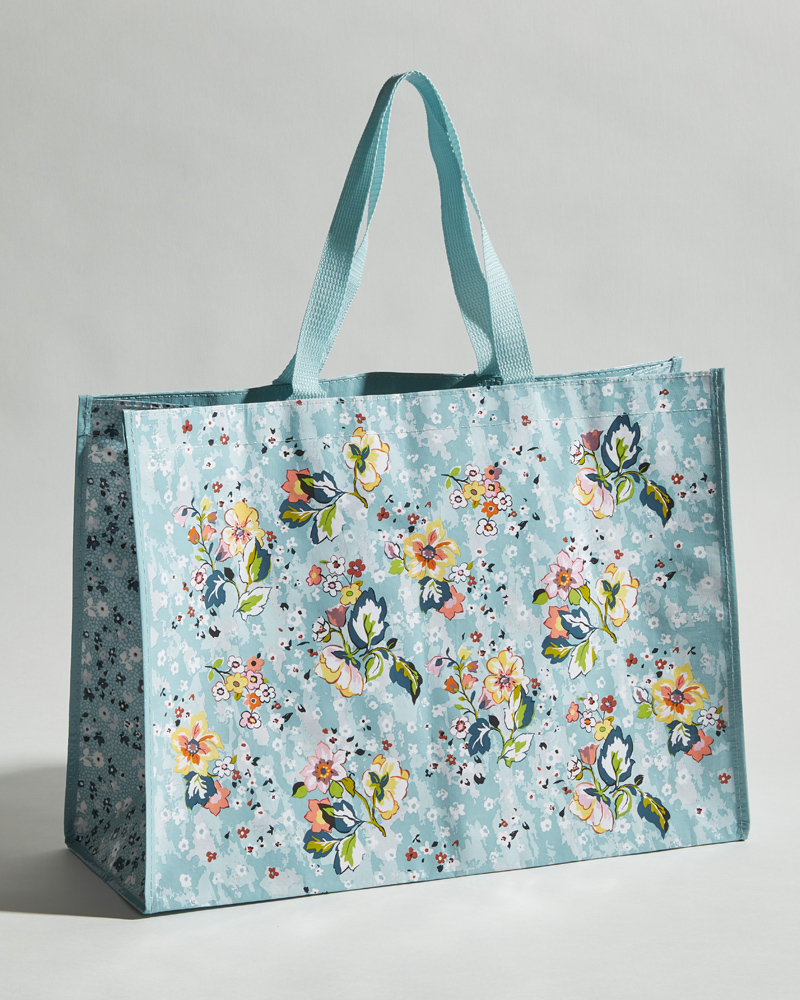 vera bradley market tote