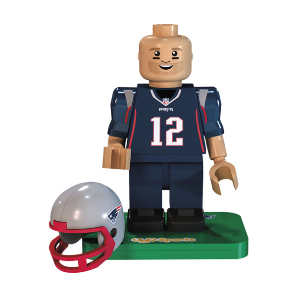 Hallmark NFL New England Patriots Tom Brady Ornament Football Fan